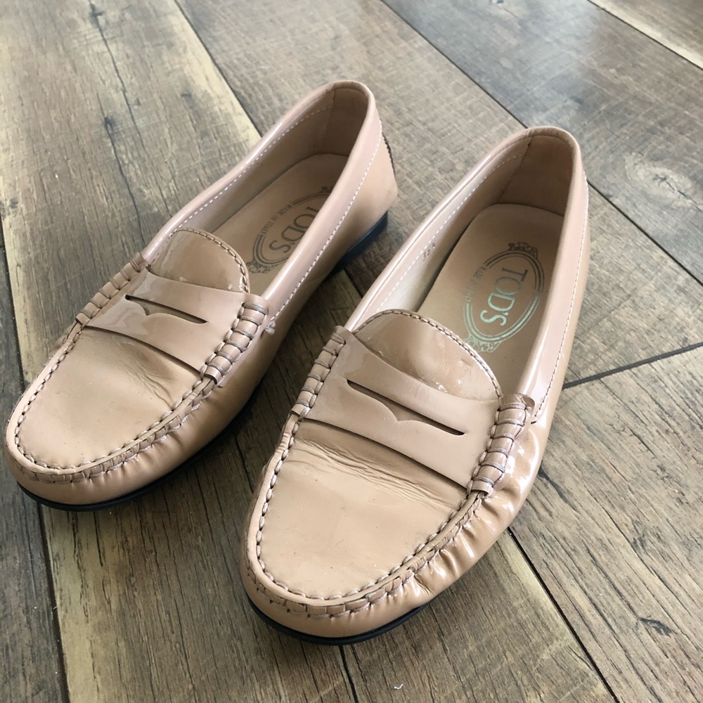 Tod’s Women’s patent leather loafers